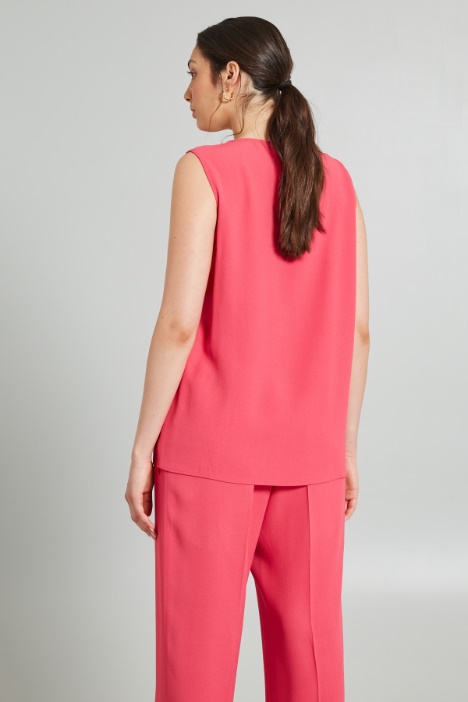 Top dettaglio in pizzo