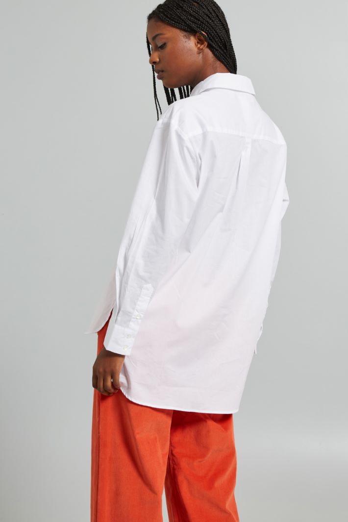 Oversized asymmetric shirt Intrend - 2