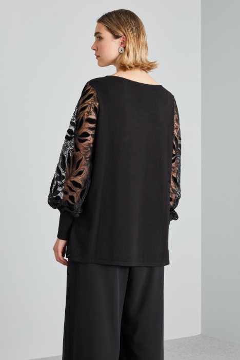 Maglia con maniche in pizzo