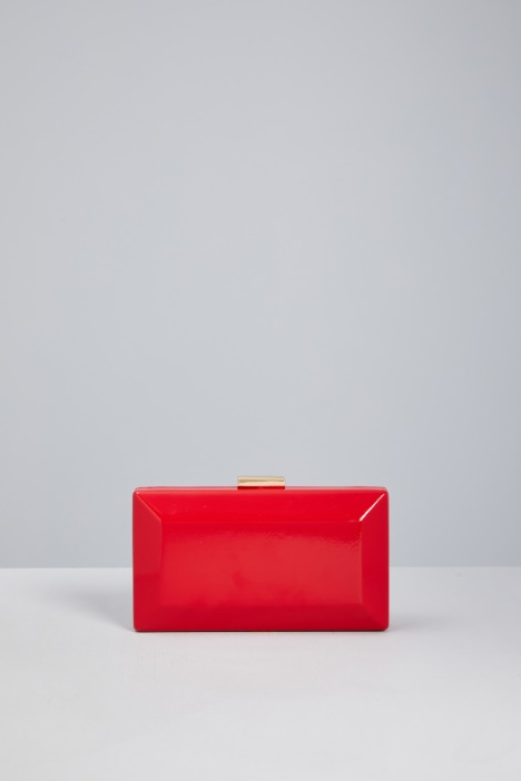 Rigid patent leather clutch Intrend