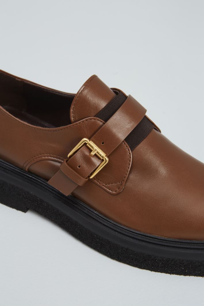 Leather loafers with strap Intrend - 4