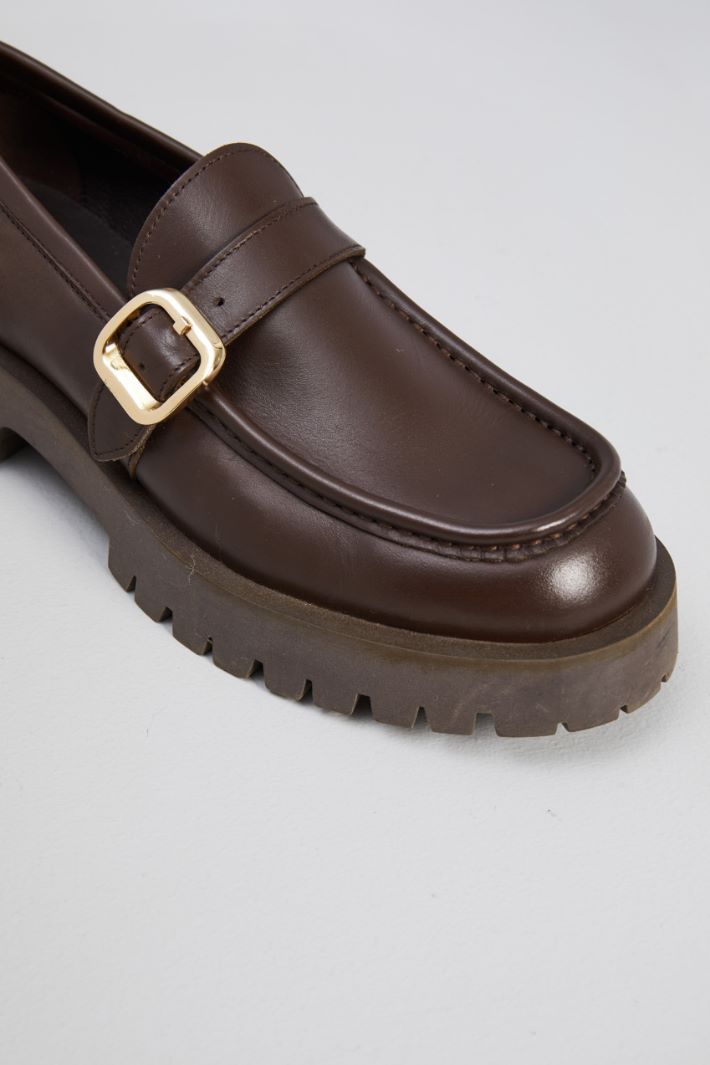 Leather loafers with strap Intrend - 4