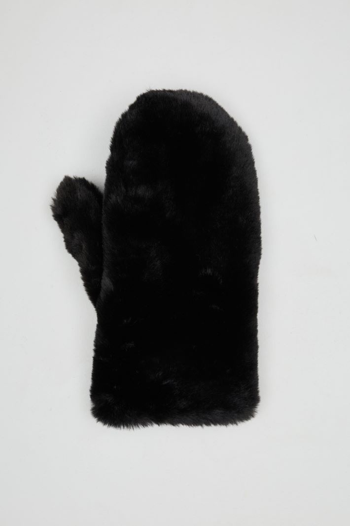 Faux fur gloves Intrend - 2