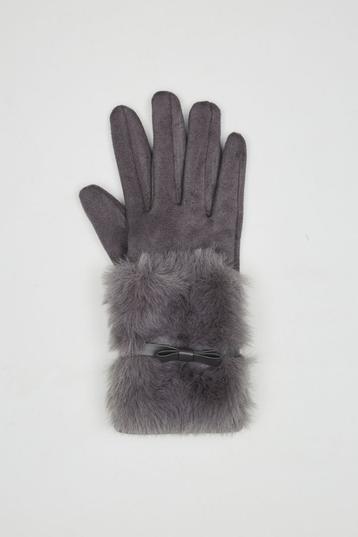 Faux fur trimmed gloves Intrend - 2