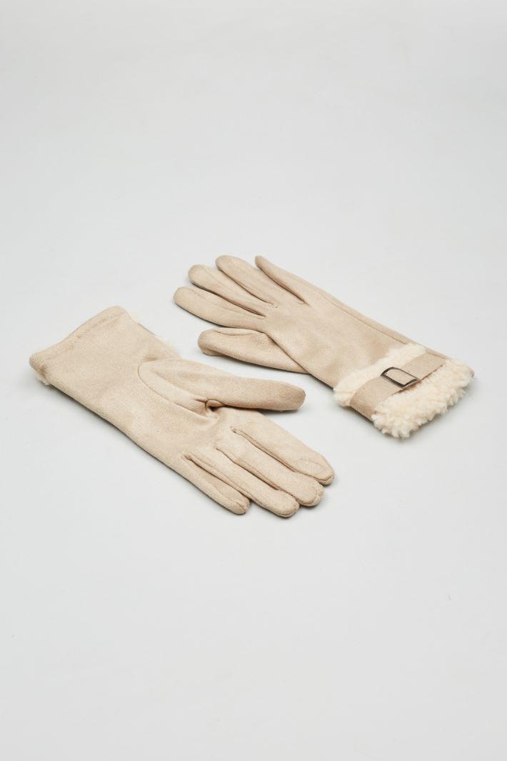 Gloves with plush insert Intrend