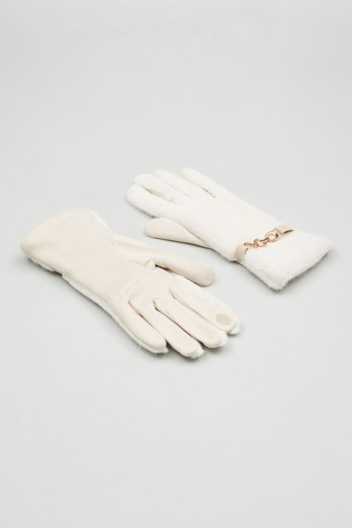 Faux fur gloves Intrend