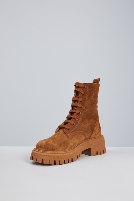 Botas militares de ante