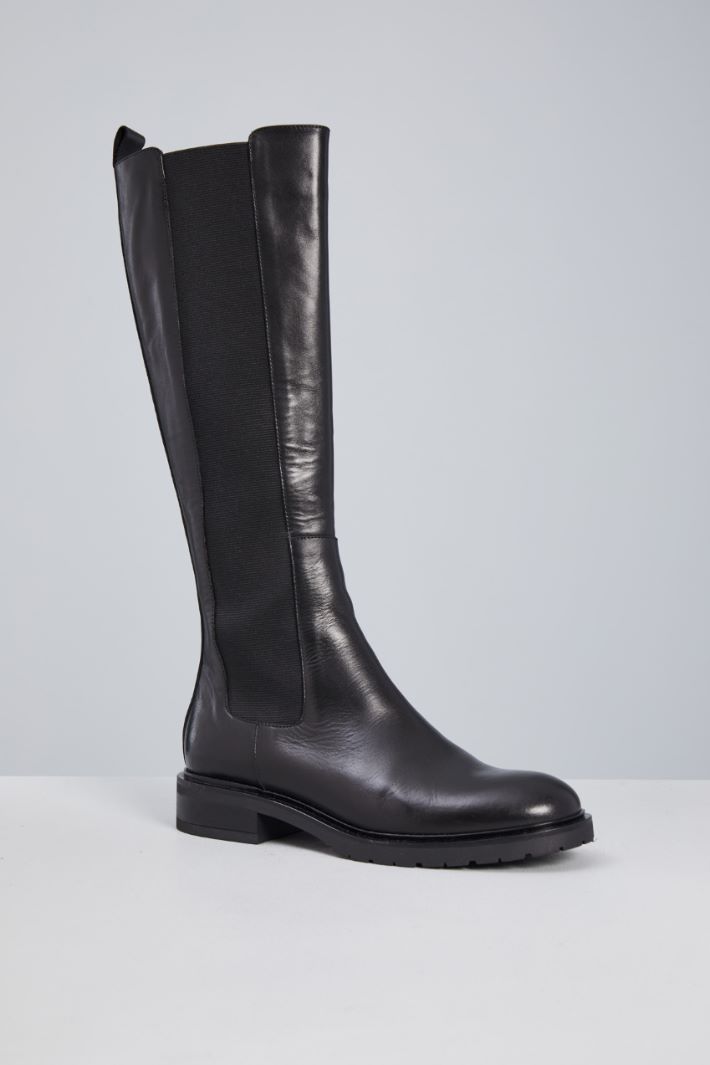 Boots with elastic insers Intrend - 2