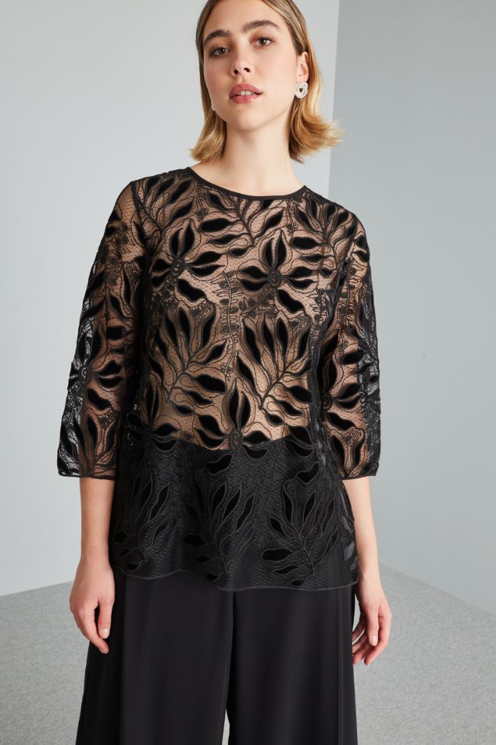 Embroidered lace top Intrend - 3