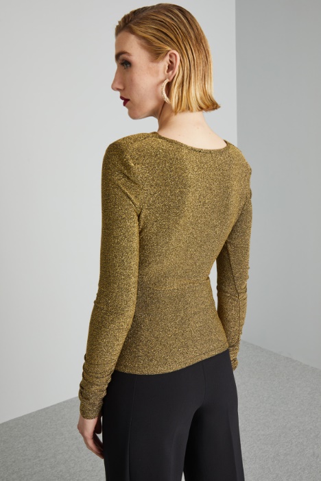 Top con scollo incrociato