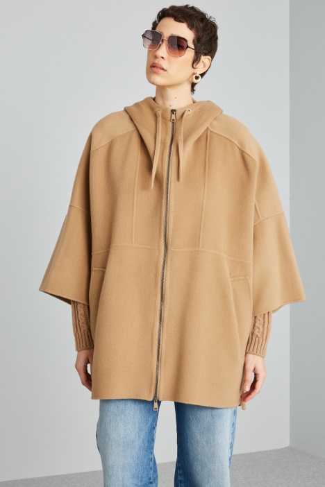 Giaccone con spacchi