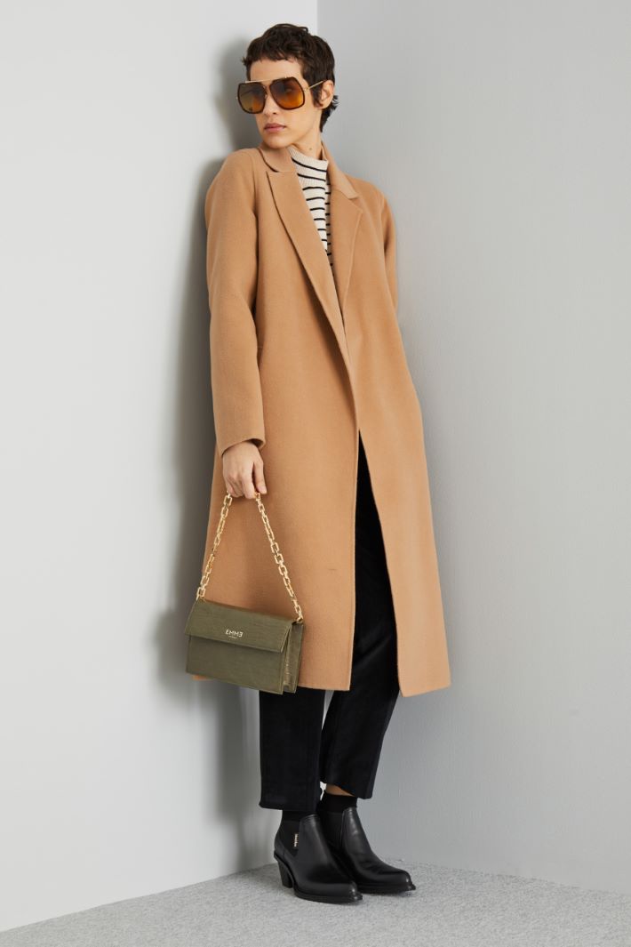 Diagonal cloth coat Intrend