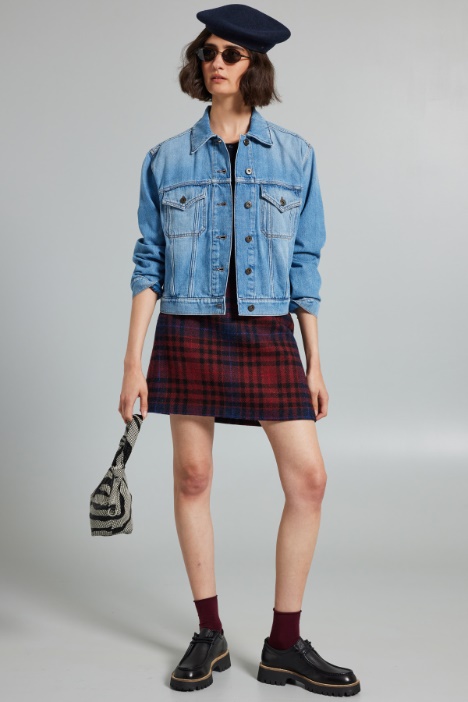 Short denim jacket Intrend