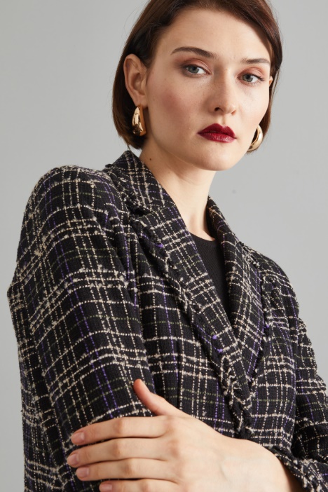 Blazer con profili sfrangiati