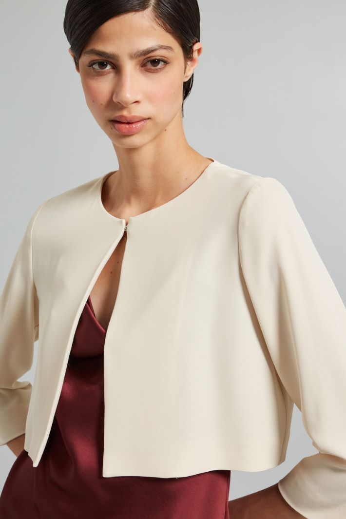 Three-quarter sleeve bolero Intrend - 4