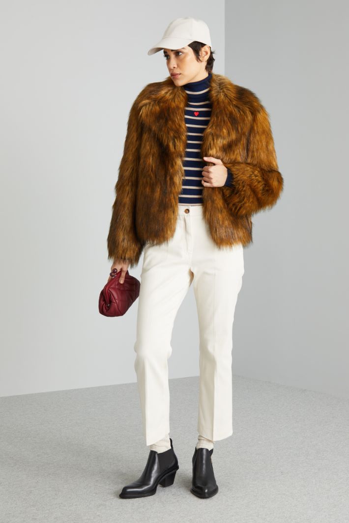 Fur-effect jacket Intrend