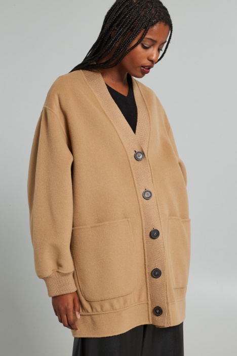 Giaccone stile cardigan in panno