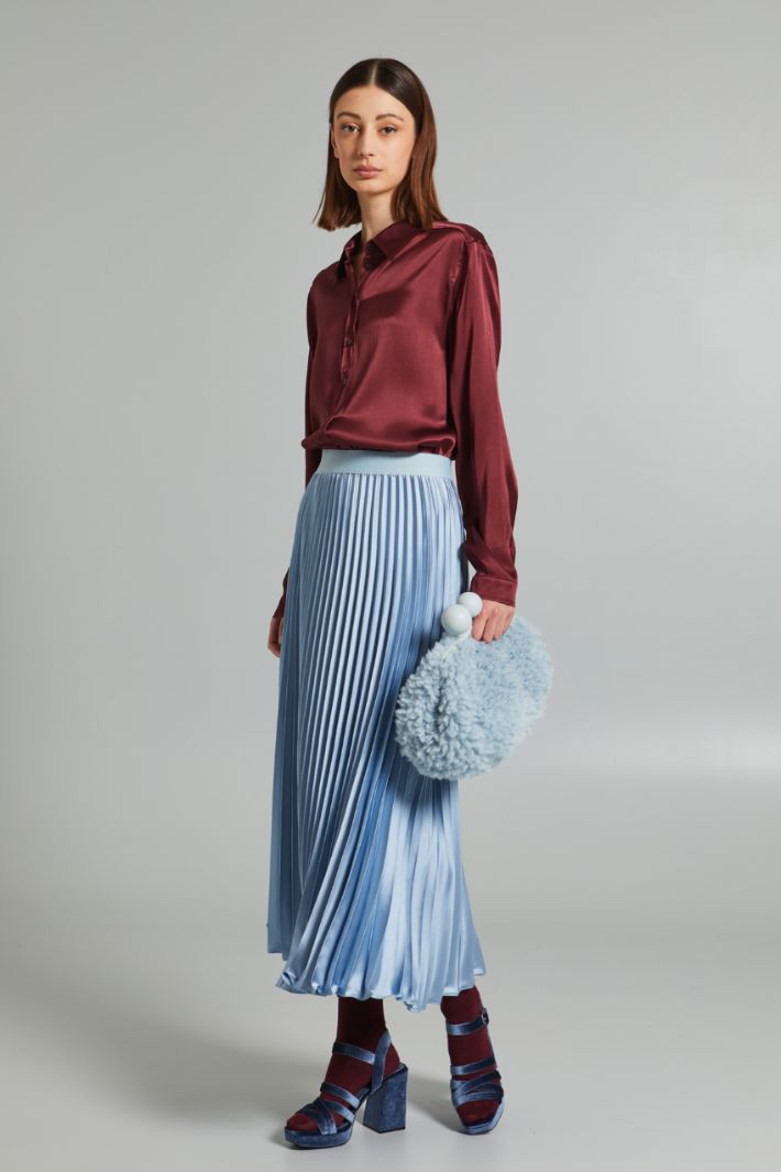 Pleated satin skirt Intrend