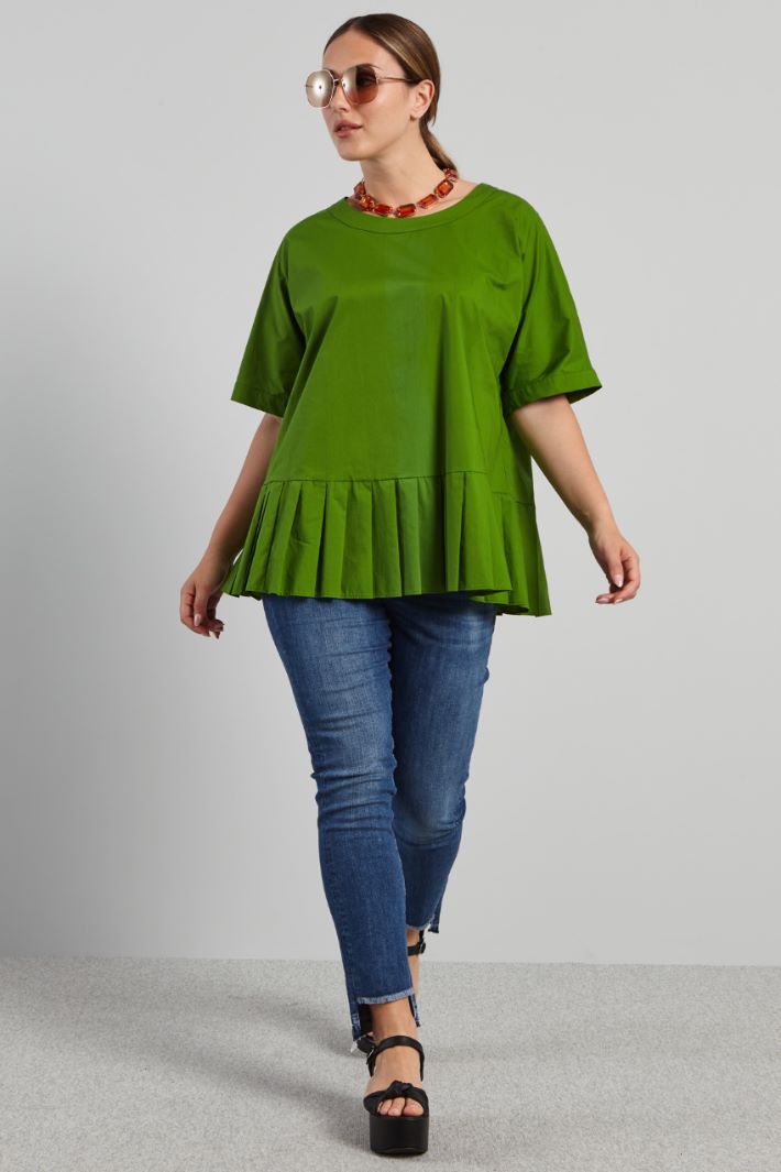 Tunic with pleated hem Intrend