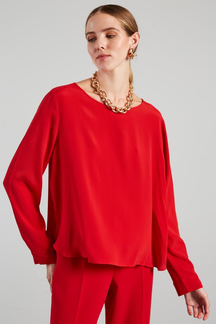 Asymmetric crepe blouse Intrend - 3