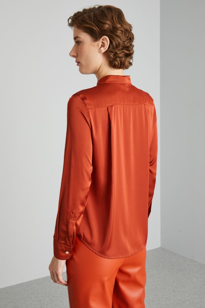 Camicia in raso stretch Intrend - 2