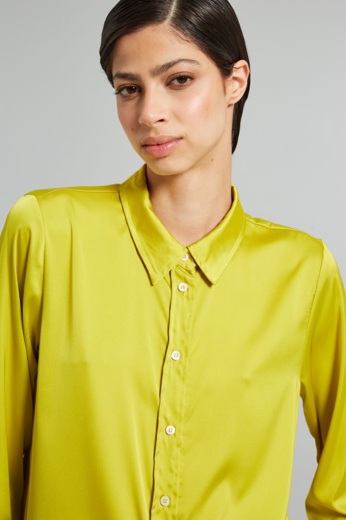 Fluid satin shirt Intrend - 4