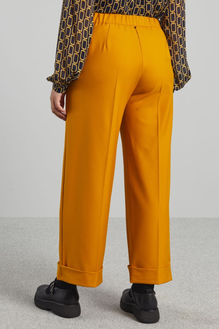 Pantaloni ampi con risvolto Intrend - 2