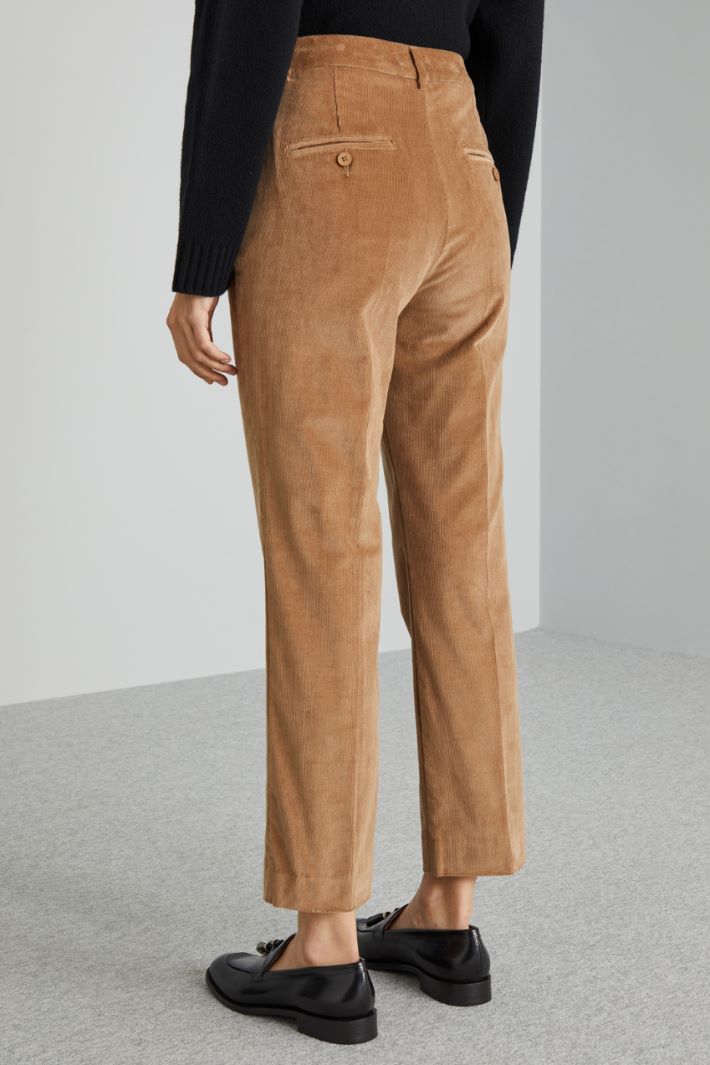 Straight corduroy trousers Intrend - 2