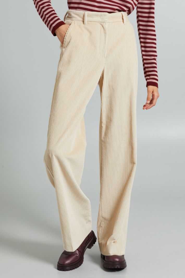 Cotton velvet trousers Intrend - 3