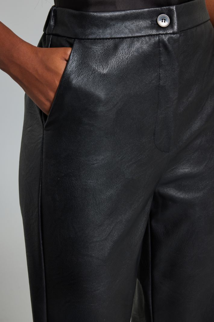 Faux-leather trousers Intrend - 4