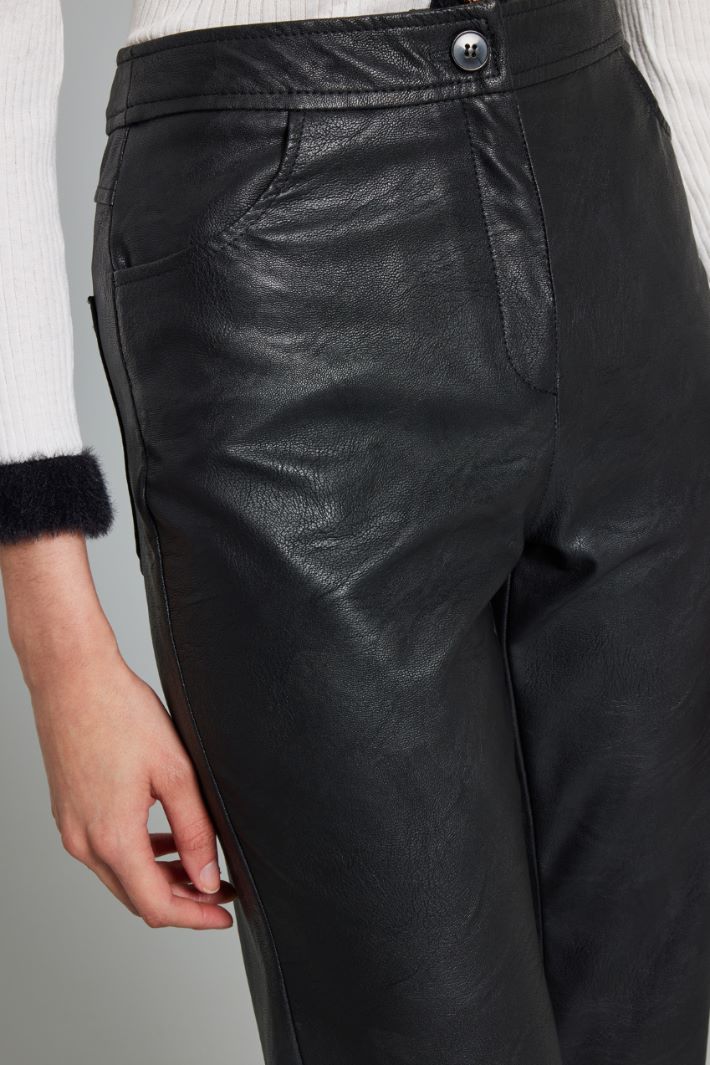 Faux leather trousers Intrend - 4