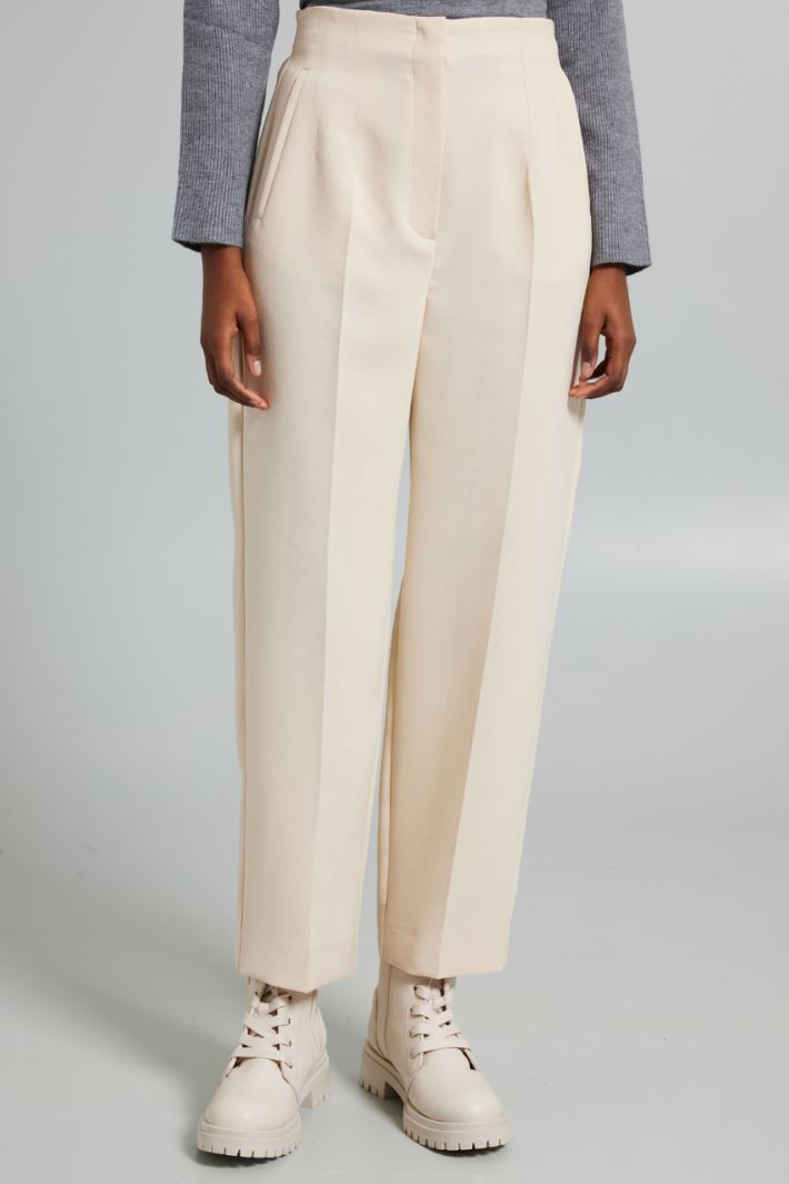 Carrot-fit trousers Intrend - 3