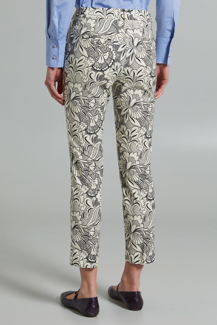 Printed cotton trousers Intrend - 4