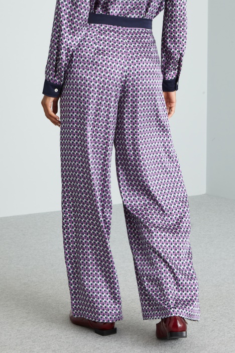 Pantaloni morbidi in twill