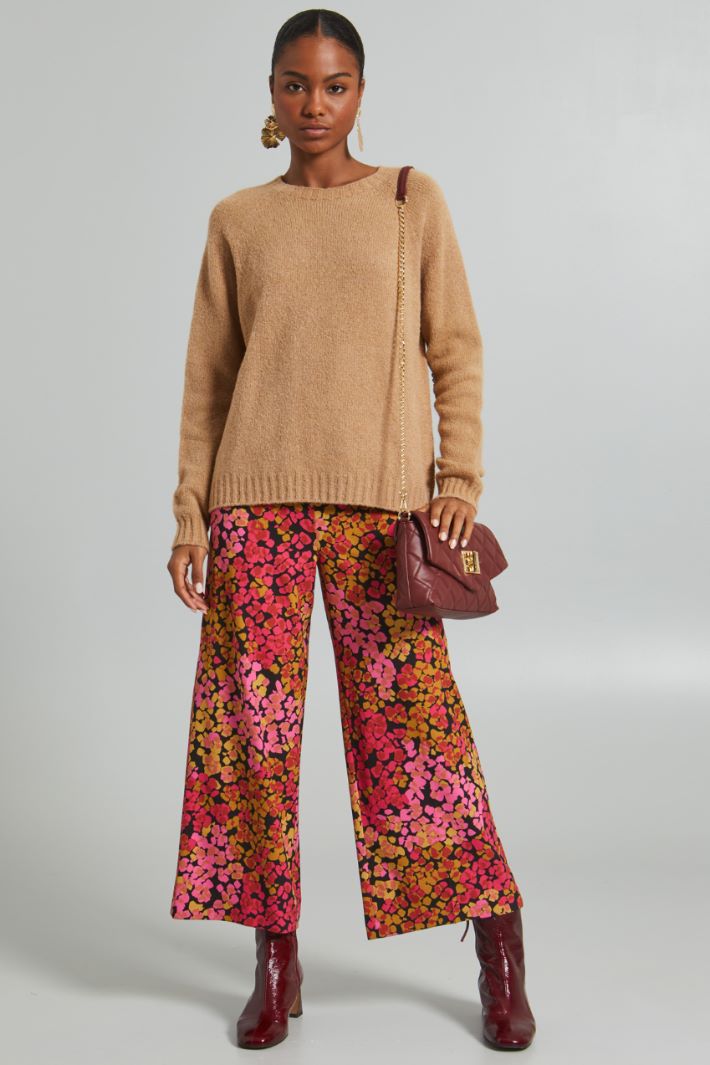 Printed sable trousers Intrend