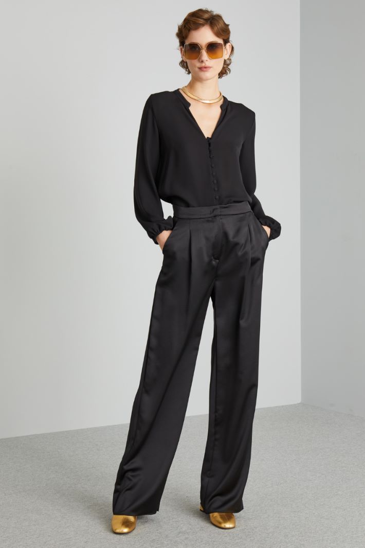 Satin trousers Intrend