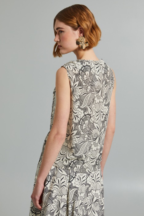 Top in seta stampata