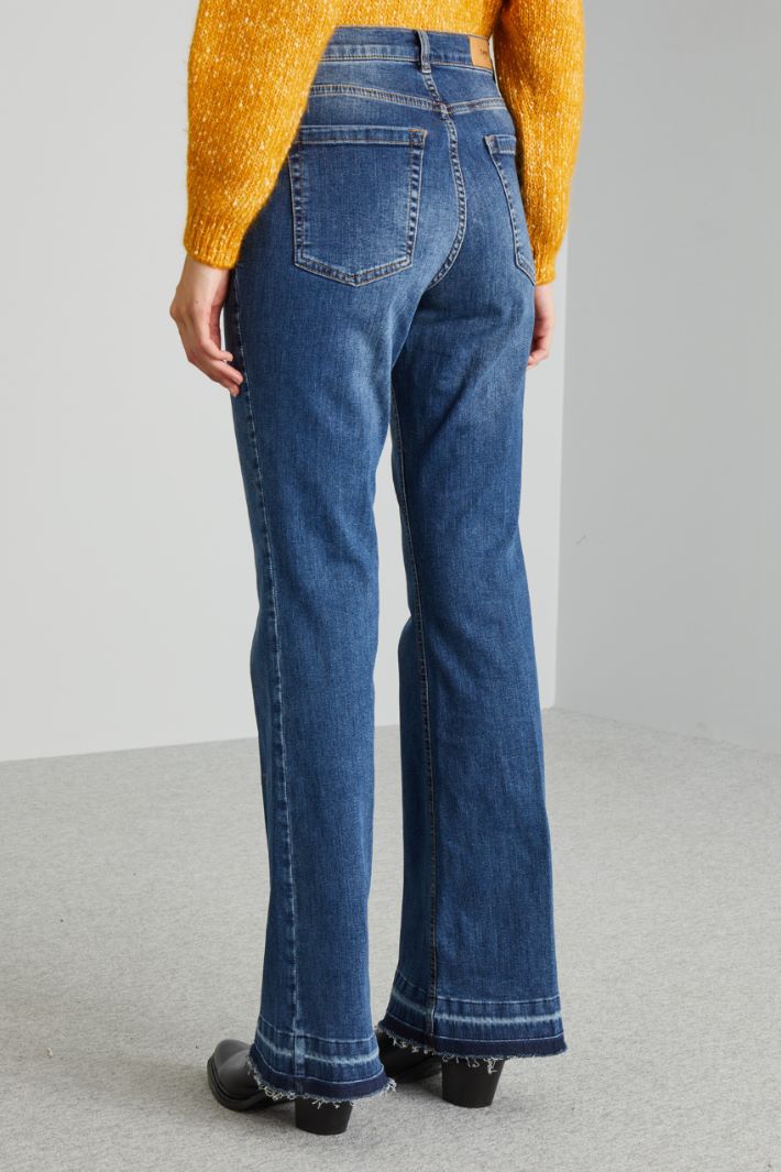 Bootcut jeans with fringed hem Intrend - 2