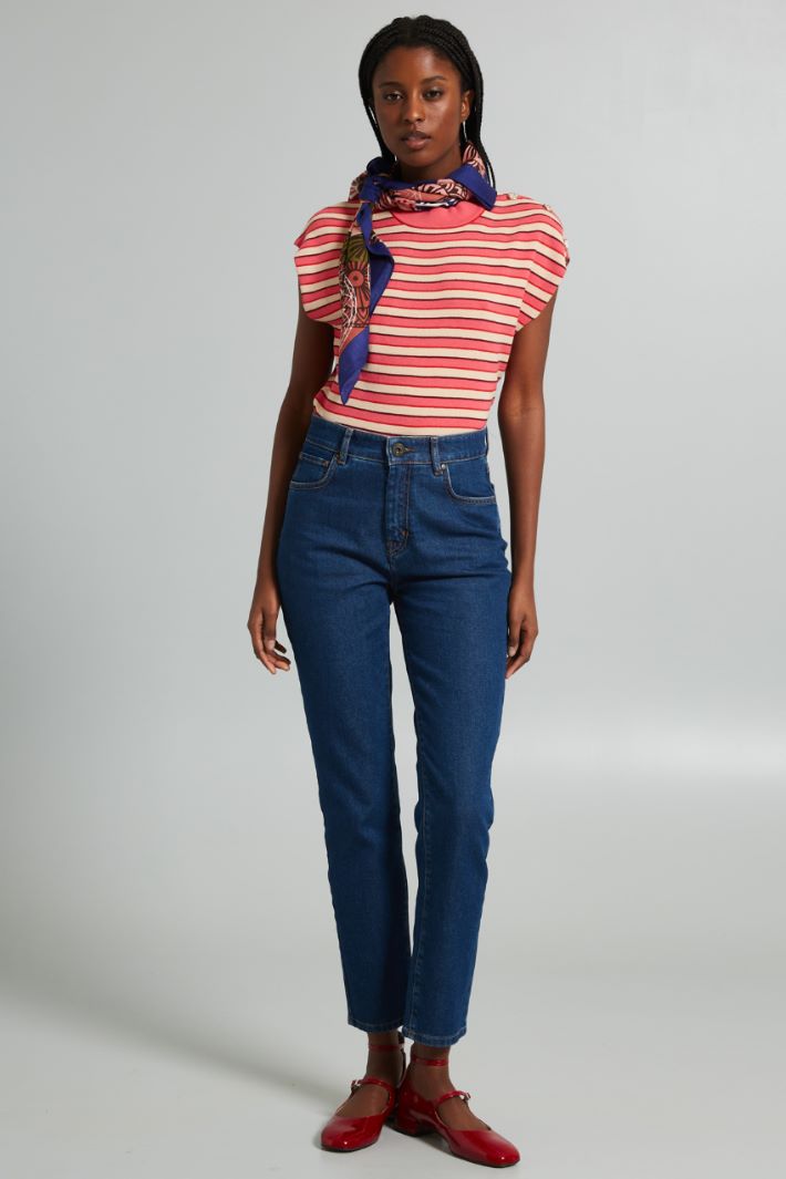 High waisted slim-fit jeans Intrend