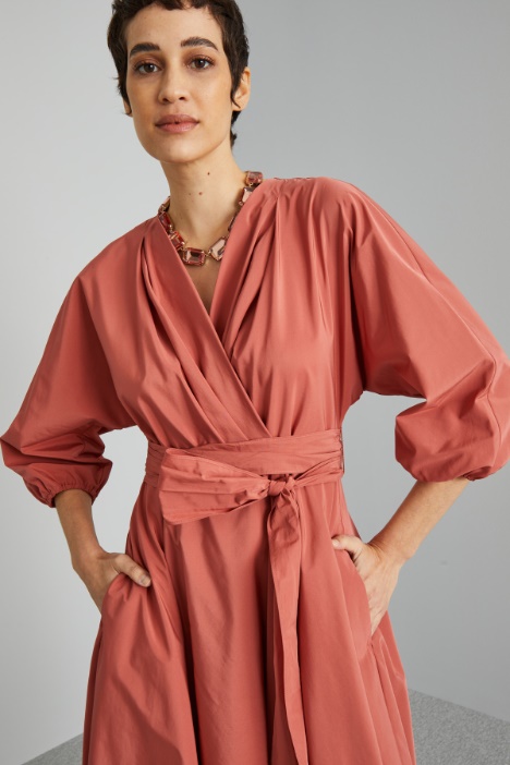 Abito a portafoglio in taffetà