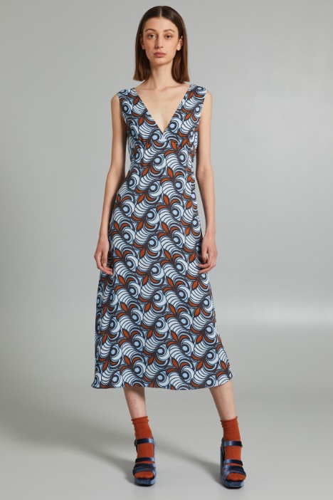 Abito smanicato in georgette