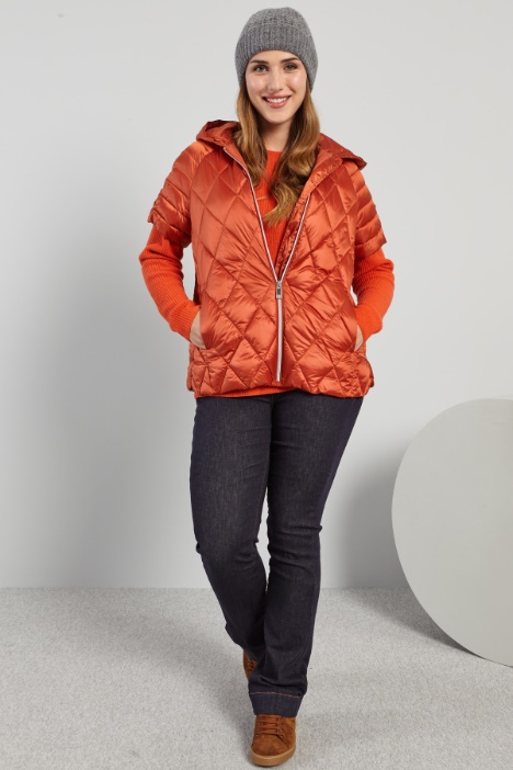 Water-repellent quilted gilet Intrend