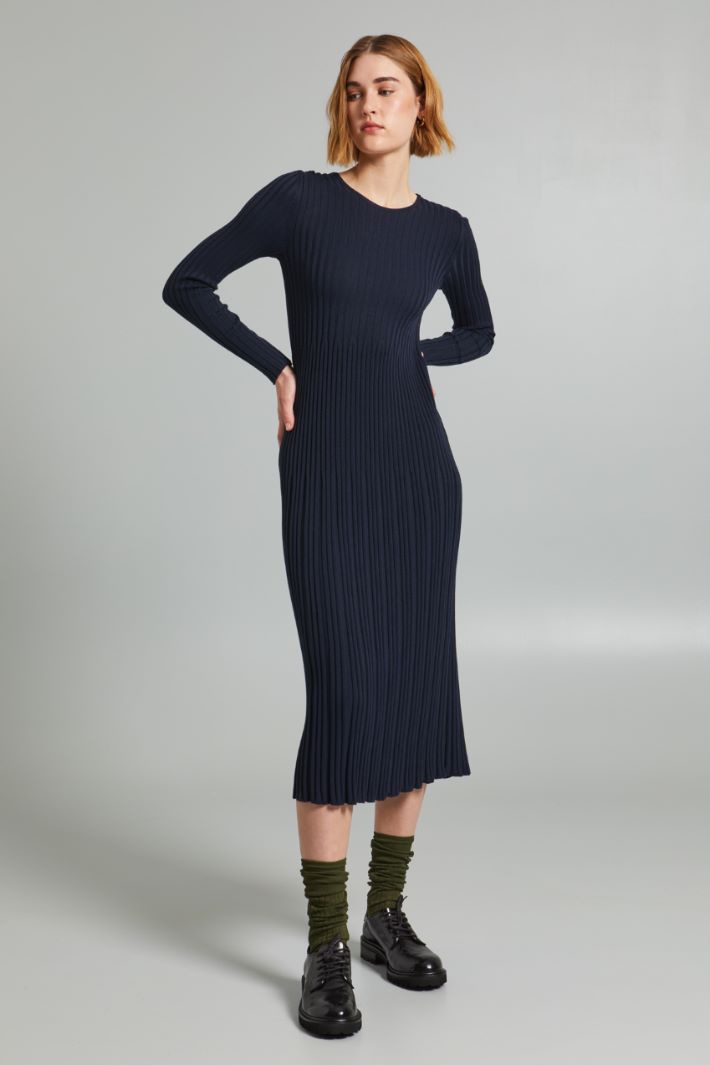 Rib-knit dress Intrend - 3