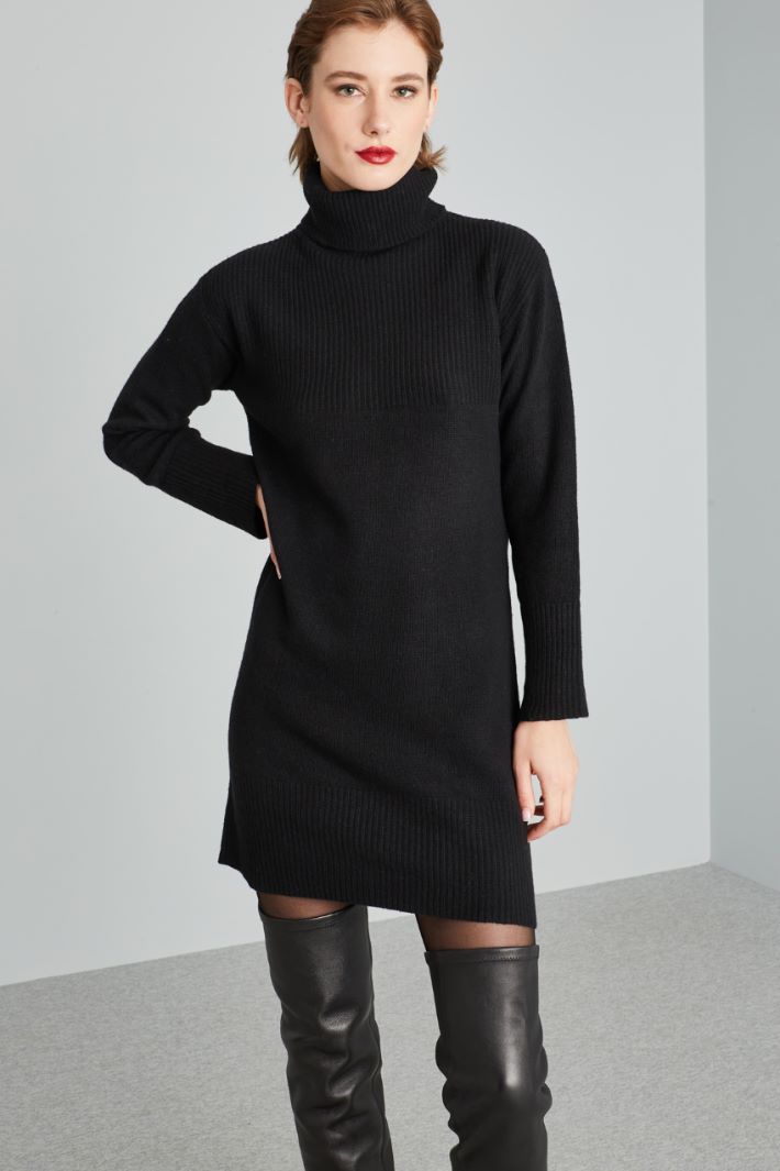 High neck knit dress Intrend - 3