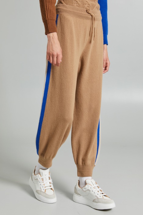 Pantaloni jogger in maglia