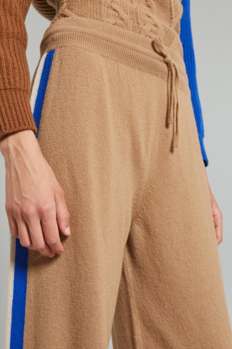 Pantaloni jogger in maglia