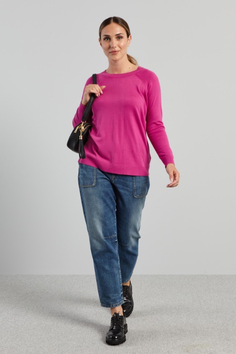 Sweater with raglan sleeves Intrend