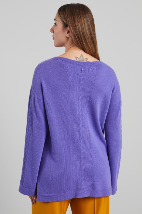 Jersey con diseño trenzado