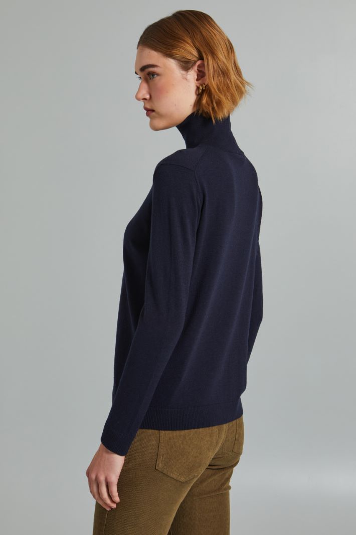 Silk and wool yarn turtleneck sweater Intrend - 2