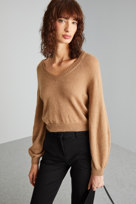 Cropped V-neck sweater Intrend